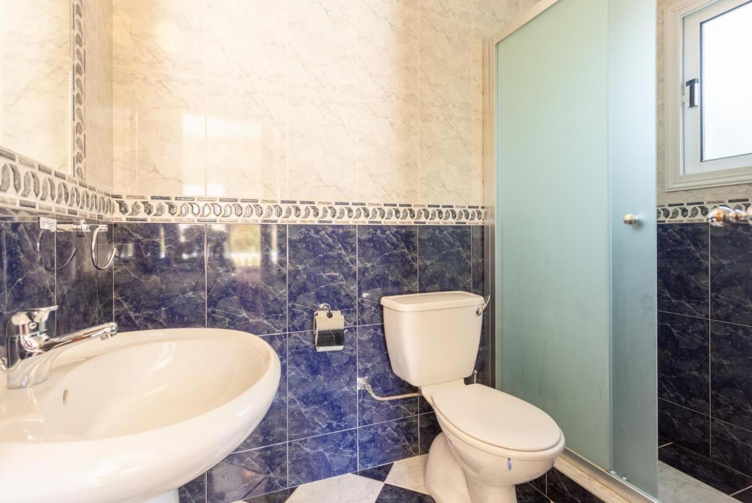 Queens Paradise 1 Peyia Ngoại thất bức ảnh